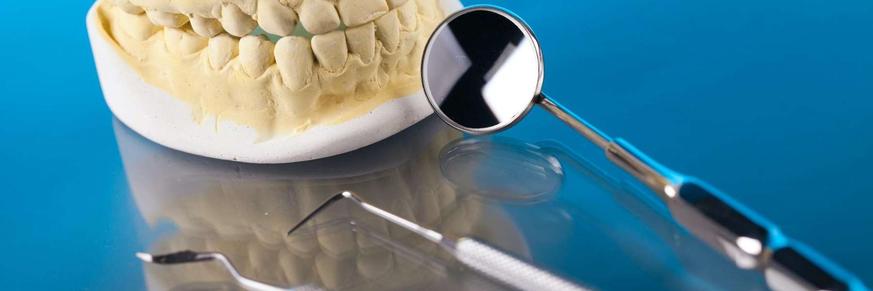 A Model of Dental Crowns and examination tools in Maryland